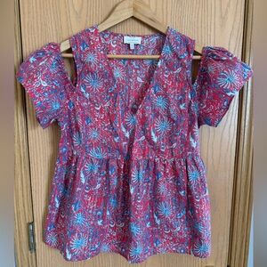 LUCKY BRAND EUC Dark Pink Blue Paisley Cold Shoulder V Neck Blouse Womens Size M